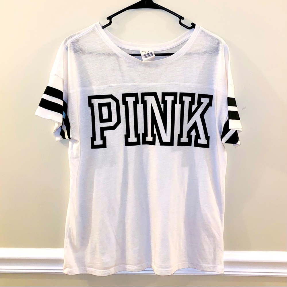 PINK Victoria’s Secret t-shirt